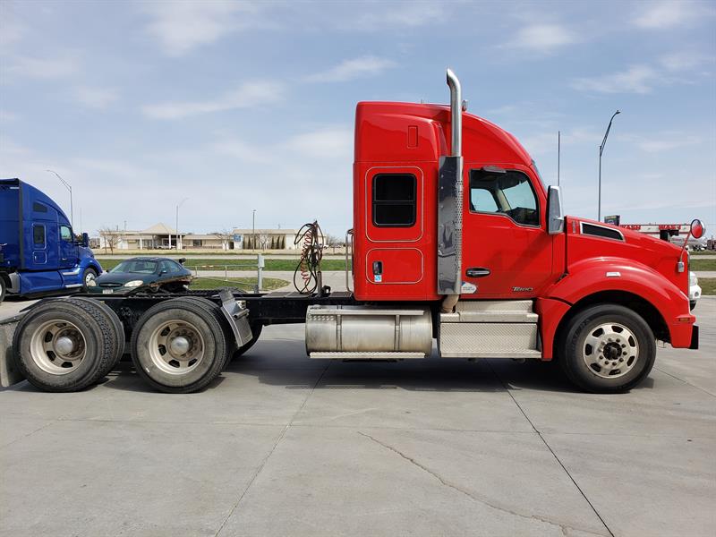 2018 KENWORTH T880 : TCJ090 | Truck Center Companies